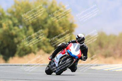 media/May-15-2022-SoCal Trackdays (Sun) [[33a09aef31]]/Turn 7 (1145am)/